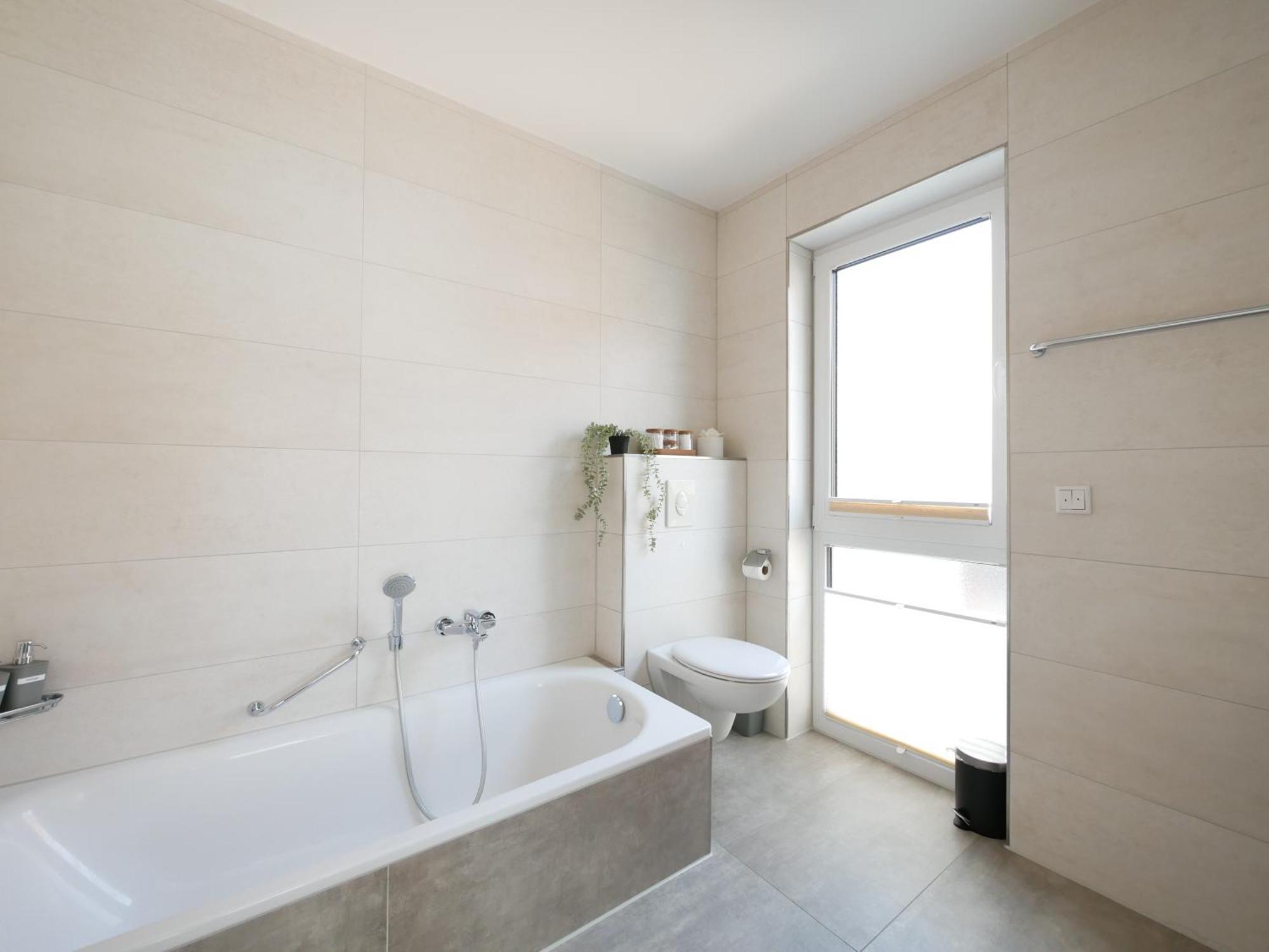 85Qm, Parkplatz, Zentral, Grosser Balkon, 2 Baeder Paderborn Exteriör bild